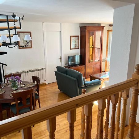 Precioso Duplex En Puigcerda Con Plaza De Parking Apartment Exterior foto