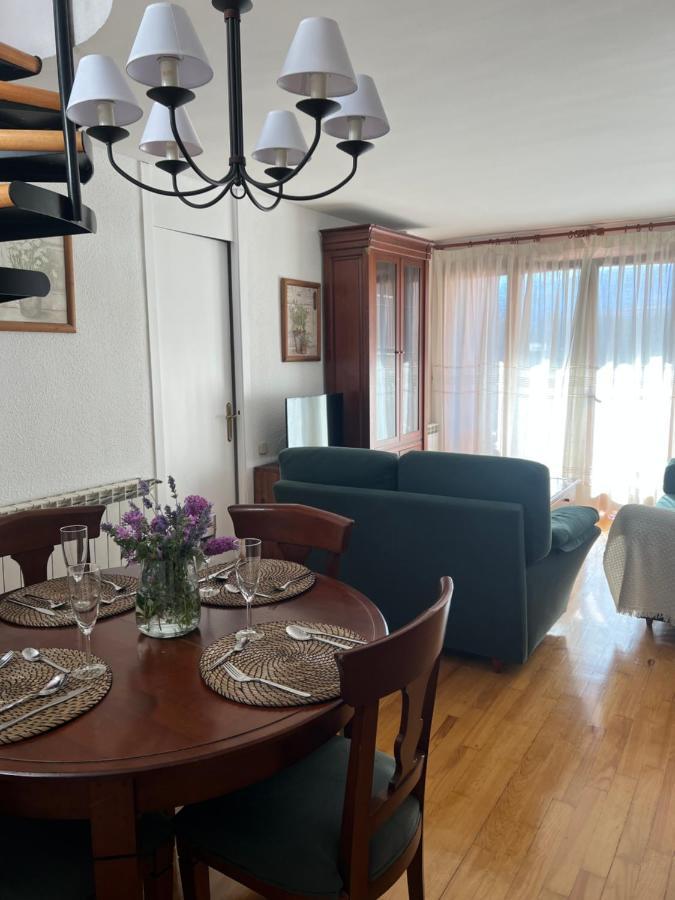 Precioso Duplex En Puigcerda Con Plaza De Parking Apartment Exterior foto
